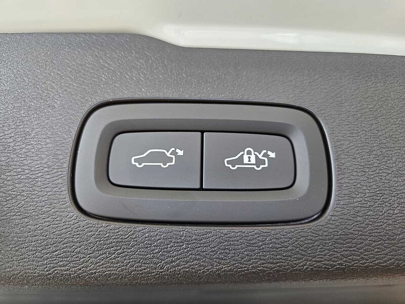 Volvo  Ultra, B5 AWD 마일드 하이브리드, 가솔린, 브라이트