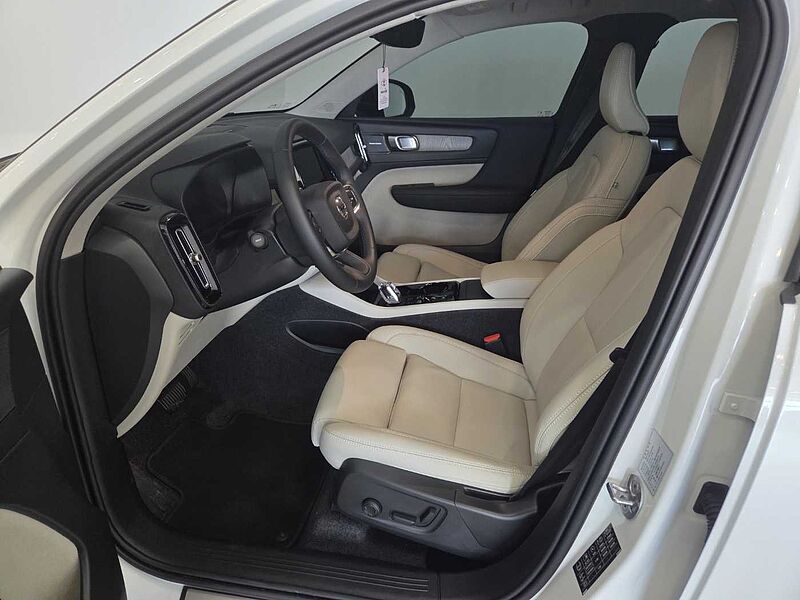 Volvo  Ultra, B4 AWD 마일드 하이브리드, 가솔린, 다크