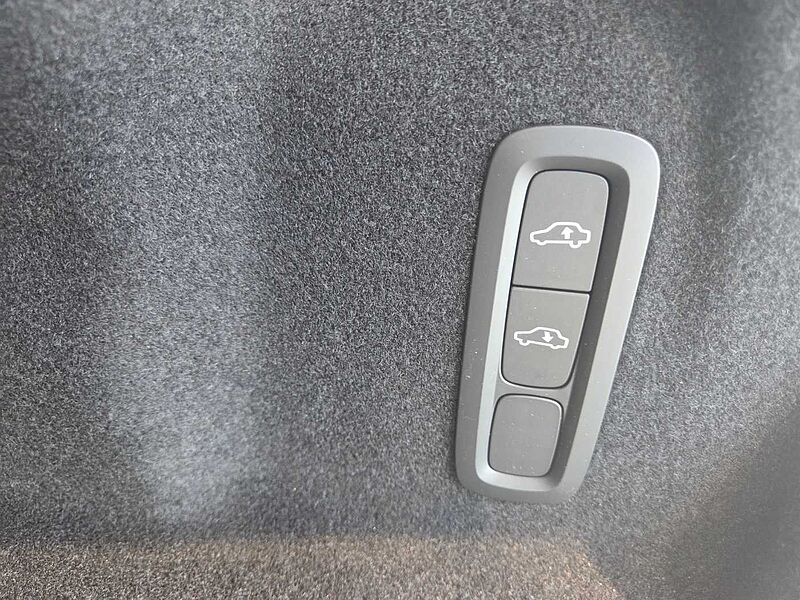 Volvo Ultra, B5 AWD 마일드 하이브리드, 가솔린, 다크