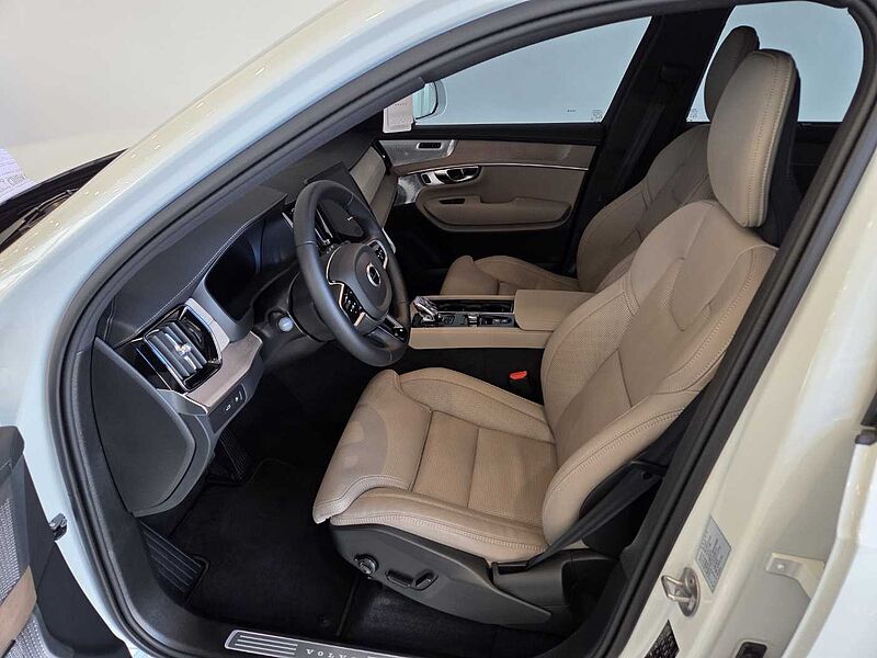 Volvo  Ultra, T8 AWD 플러그-인 하이브리드, 전기/가솔린, 브라이트, 7 좌석