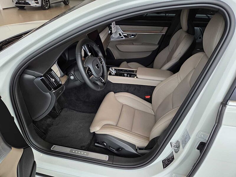 Volvo Ultra, B5 마일드 하이브리드, 가솔린, 브라이트