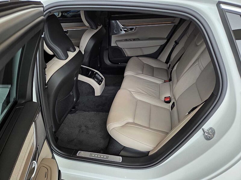 Volvo Ultra, B5 마일드 하이브리드, 가솔린, 브라이트