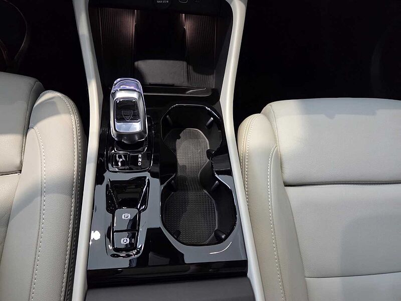 Volvo Ultra, B4 AWD 마일드 하이브리드, 가솔린, 브라이트