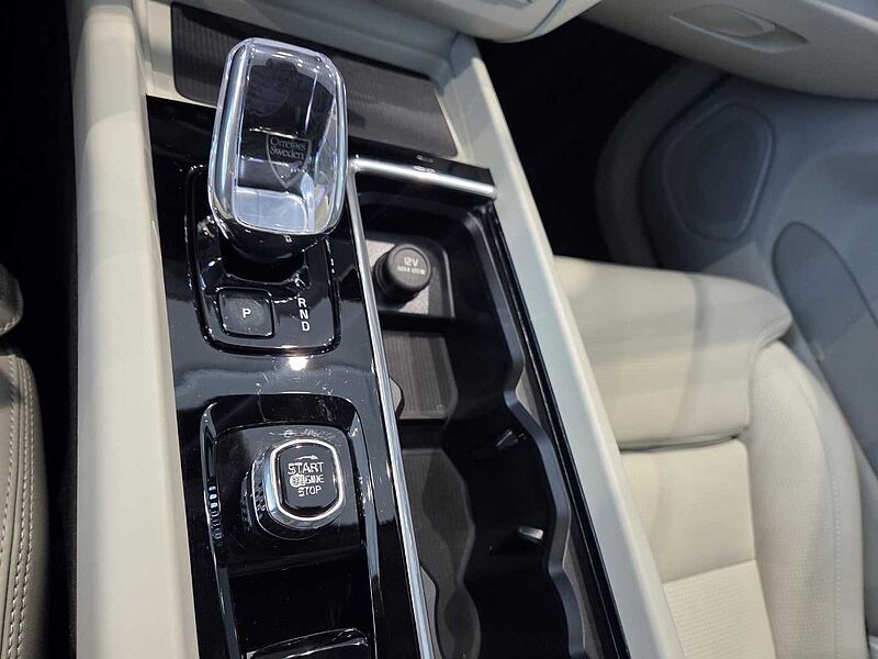 Volvo Ultra, B5 AWD 마일드 하이브리드, 가솔린, 다크