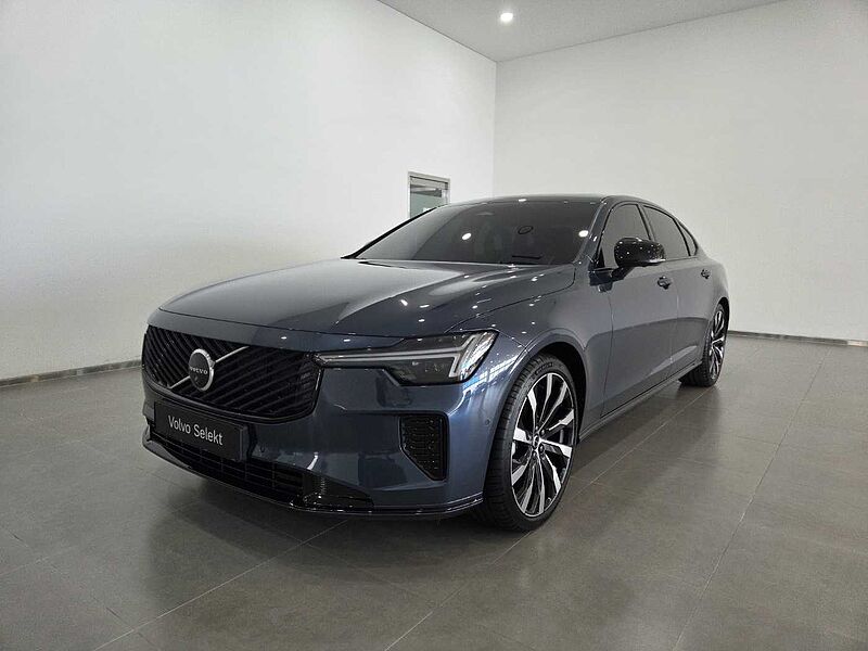 Volvo  Ultra, B5 마일드 하이브리드, 가솔린, 다크