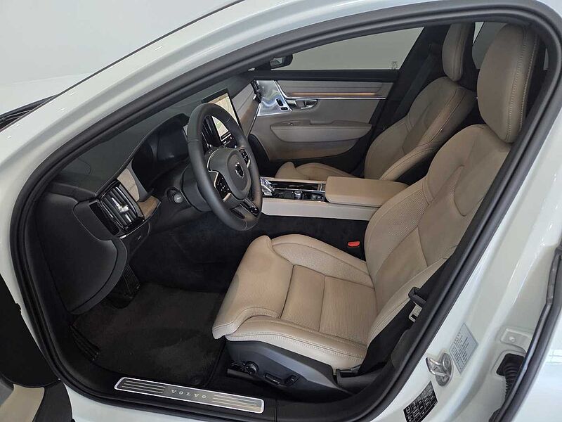 Volvo  Ultra, B5 마일드 하이브리드, 가솔린, 다크