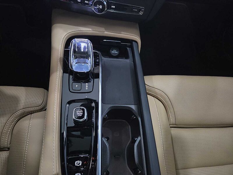 Volvo Ultra, B5 AWD 마일드 하이브리드, 가솔린, 브라이트