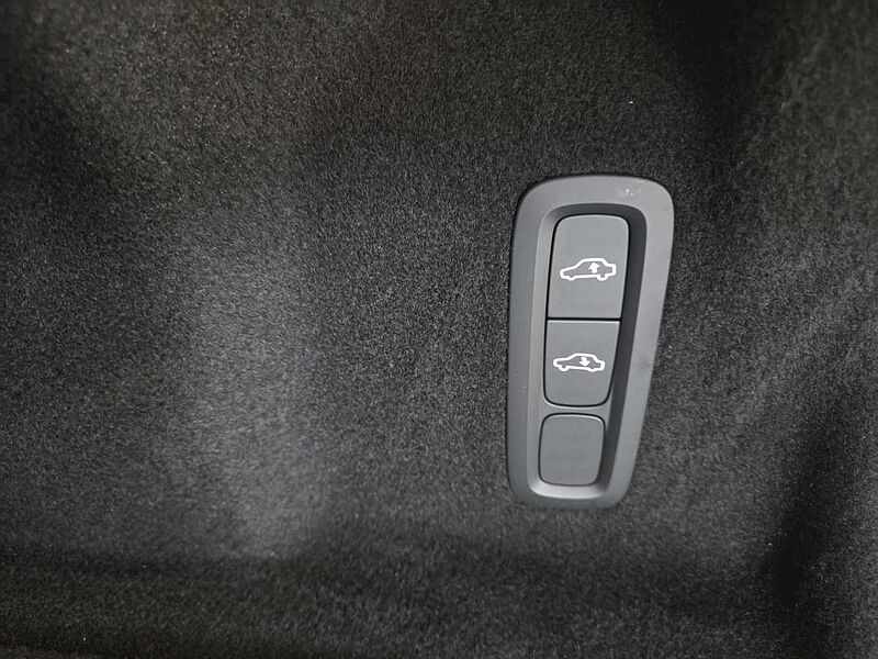 Volvo Ultra, B5 AWD 마일드 하이브리드, 가솔린, 브라이트
