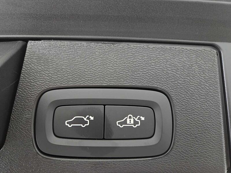 Volvo Ultra, B5 AWD 마일드 하이브리드, 가솔린, 브라이트