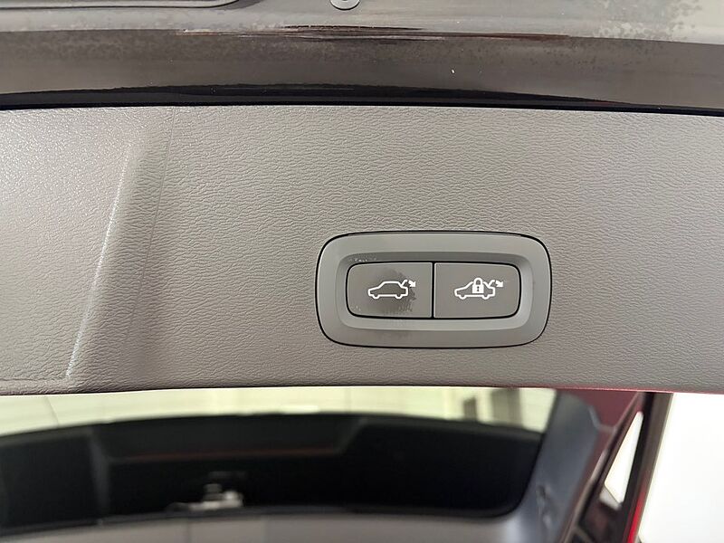 Volvo  Ultra, B4 AWD 마일드 하이브리드, 가솔린, 브라이트