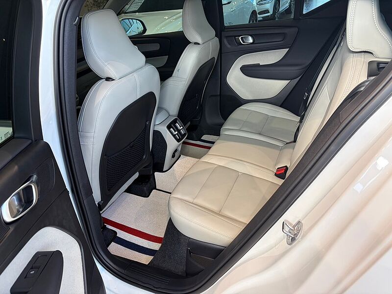 Volvo  Ultra, B4 AWD 마일드 하이브리드, 가솔린, 브라이트