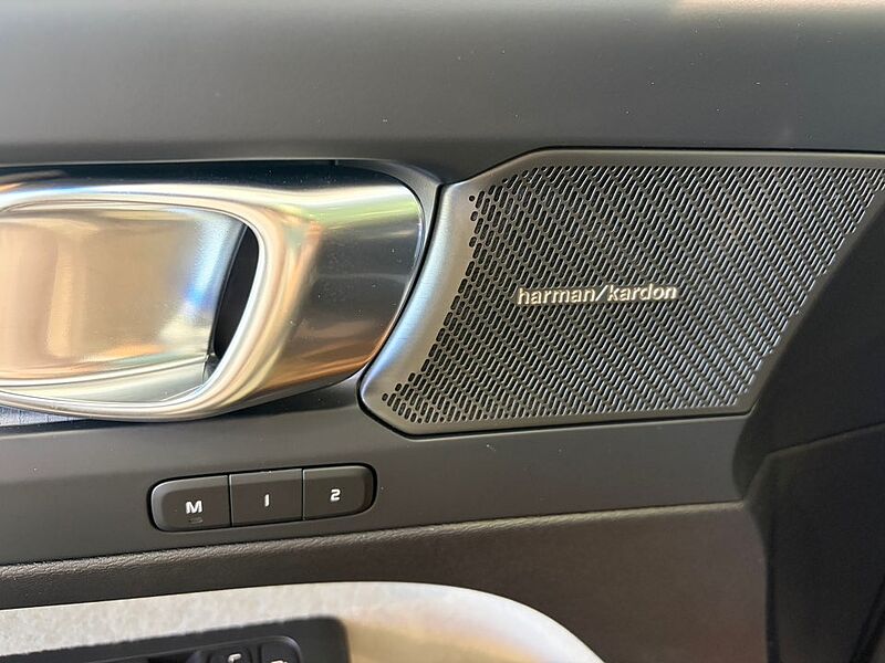 Volvo  Ultra, B4 AWD 마일드 하이브리드, 가솔린, 브라이트
