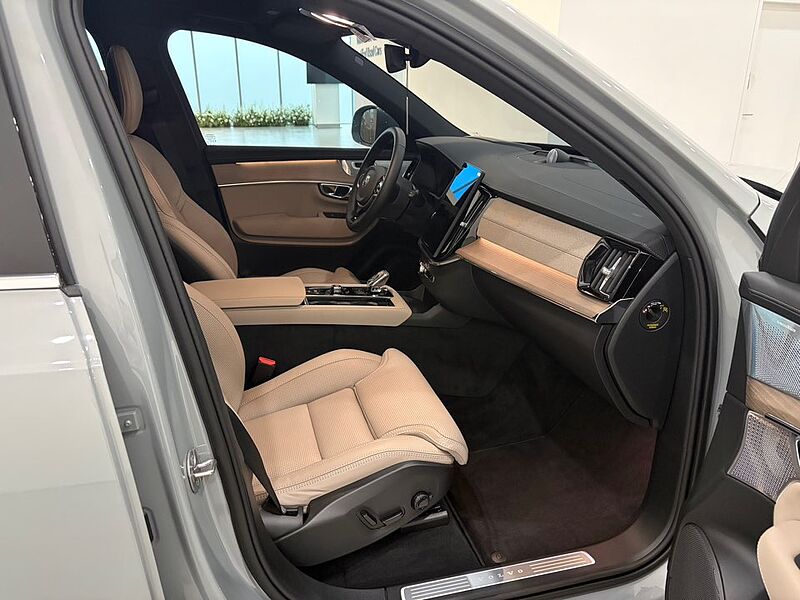 Volvo  Ultra, B6 AWD 마일드 하이브리드, 가솔린, 브라이트, 7 좌석