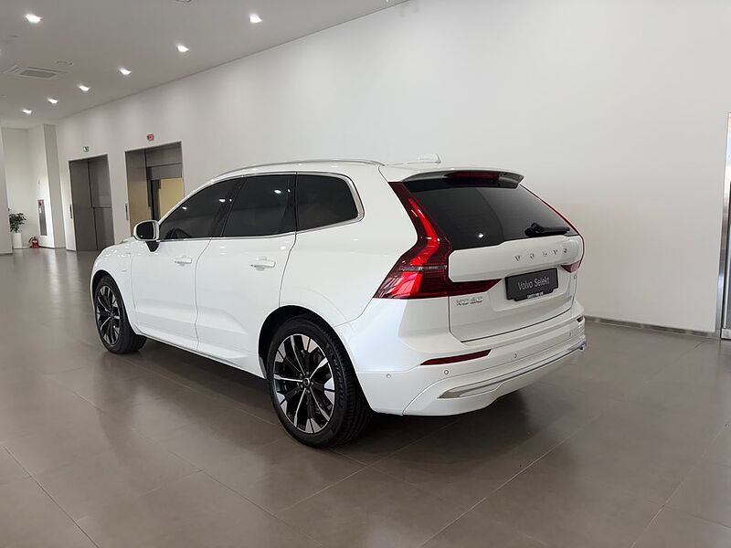 Volvo  Ultra, T8 AWD 플러그-인 하이브리드, 전기/가솔린, 브라이트